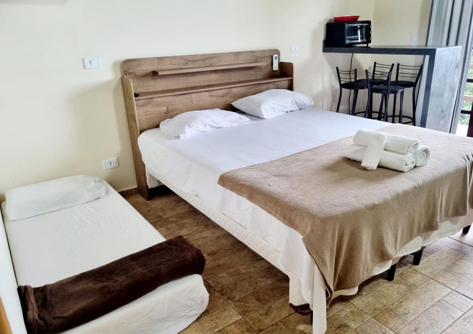 Burung Flats Itamambuca - Hospedagem Com Vista Para O Mar 乌巴图巴 外观 照片